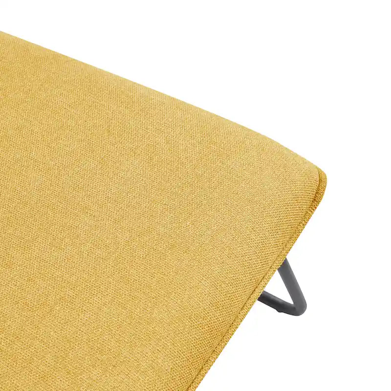 Chaise d'appoint sans accoudoirs en tissu rembourré avec pieds en métal noir