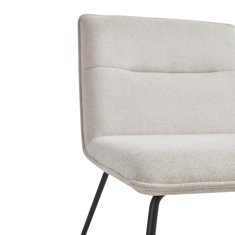 Chaise d'appoint sans accoudoirs en tissu rembourré avec pieds en métal noir