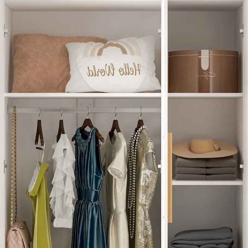 Armoire autoportante avec 6 casiers de rangement et une tringle de suspension