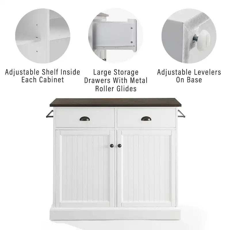 Îlot de cuisine style bord de mer avec plateau en bois, armoires et tiroirs